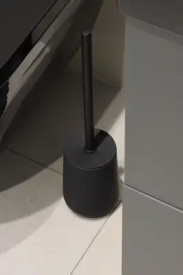M BM7804 WC ČETKA CRNA MAT